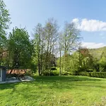 Lovely In Дом отдыха