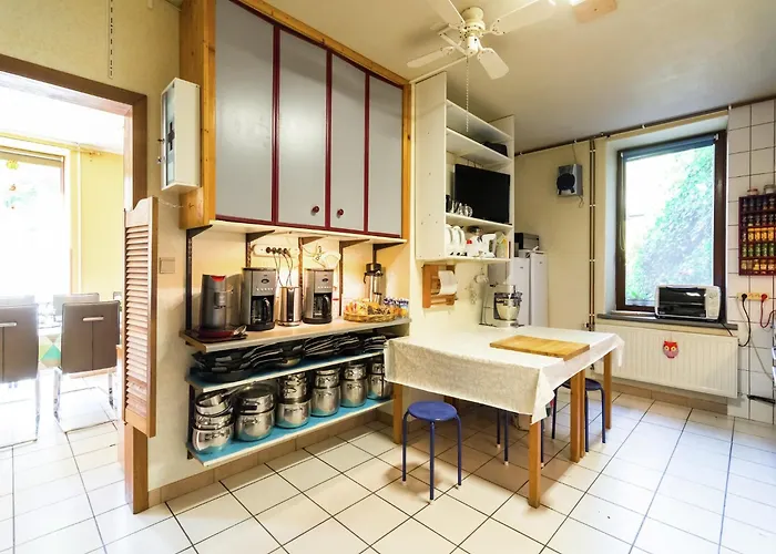 Дом отдыха Lovely In Маркур